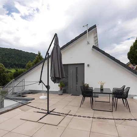 6 Appartement *
